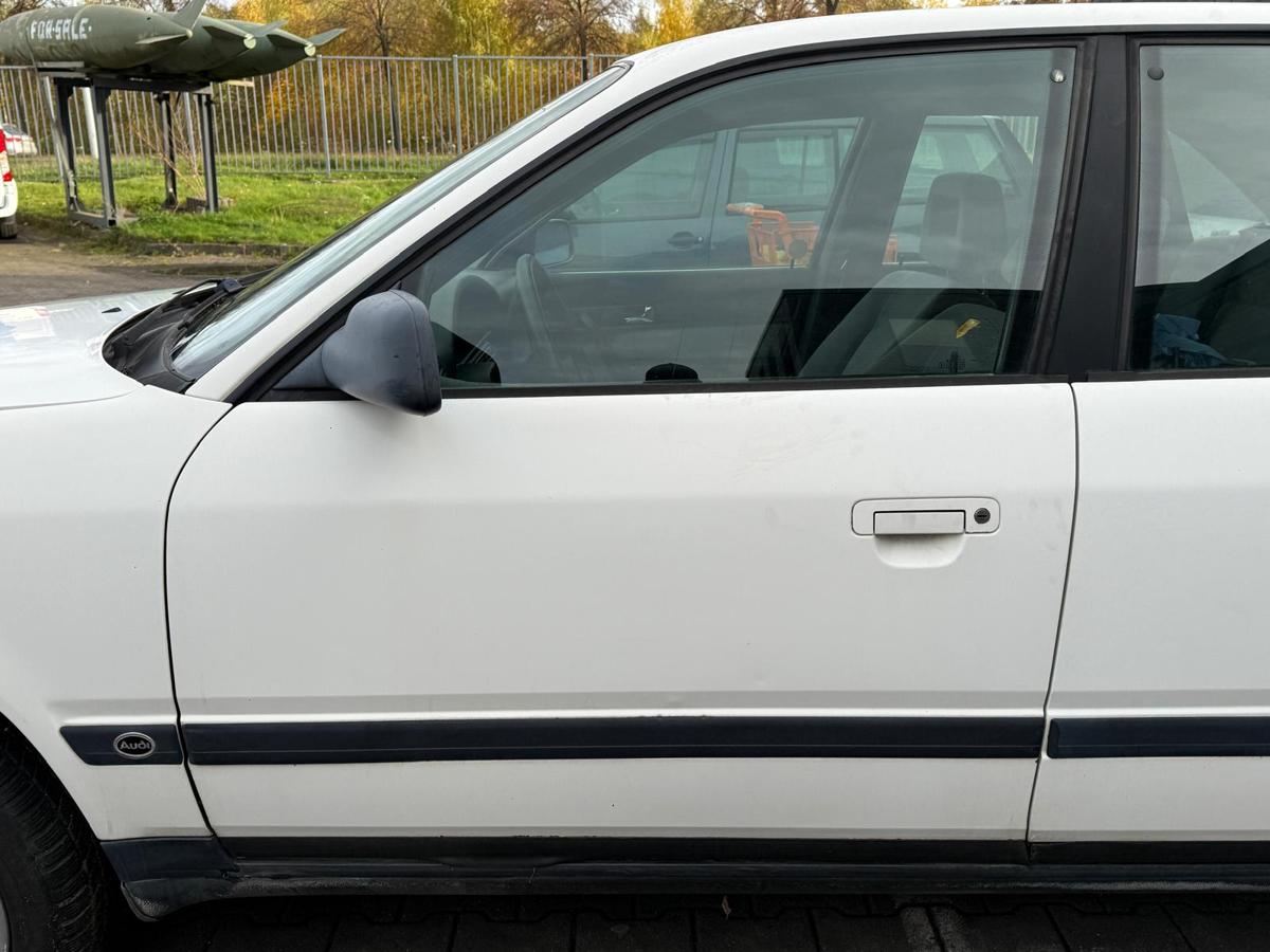 Audi 100 C4 original Tür vorn links L90E Alpinweiss Rohbau BJ91